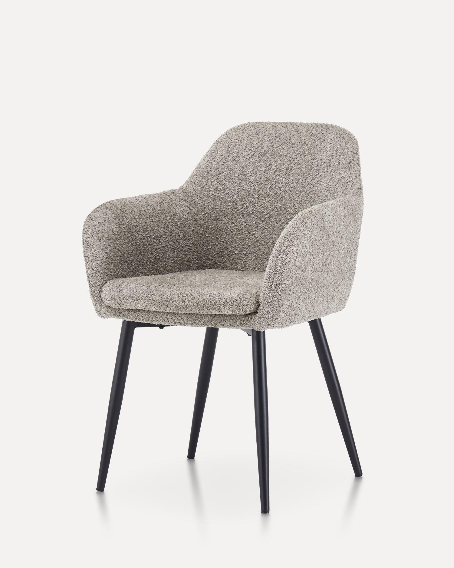 Malambot na upholstered na upuan sa kainan