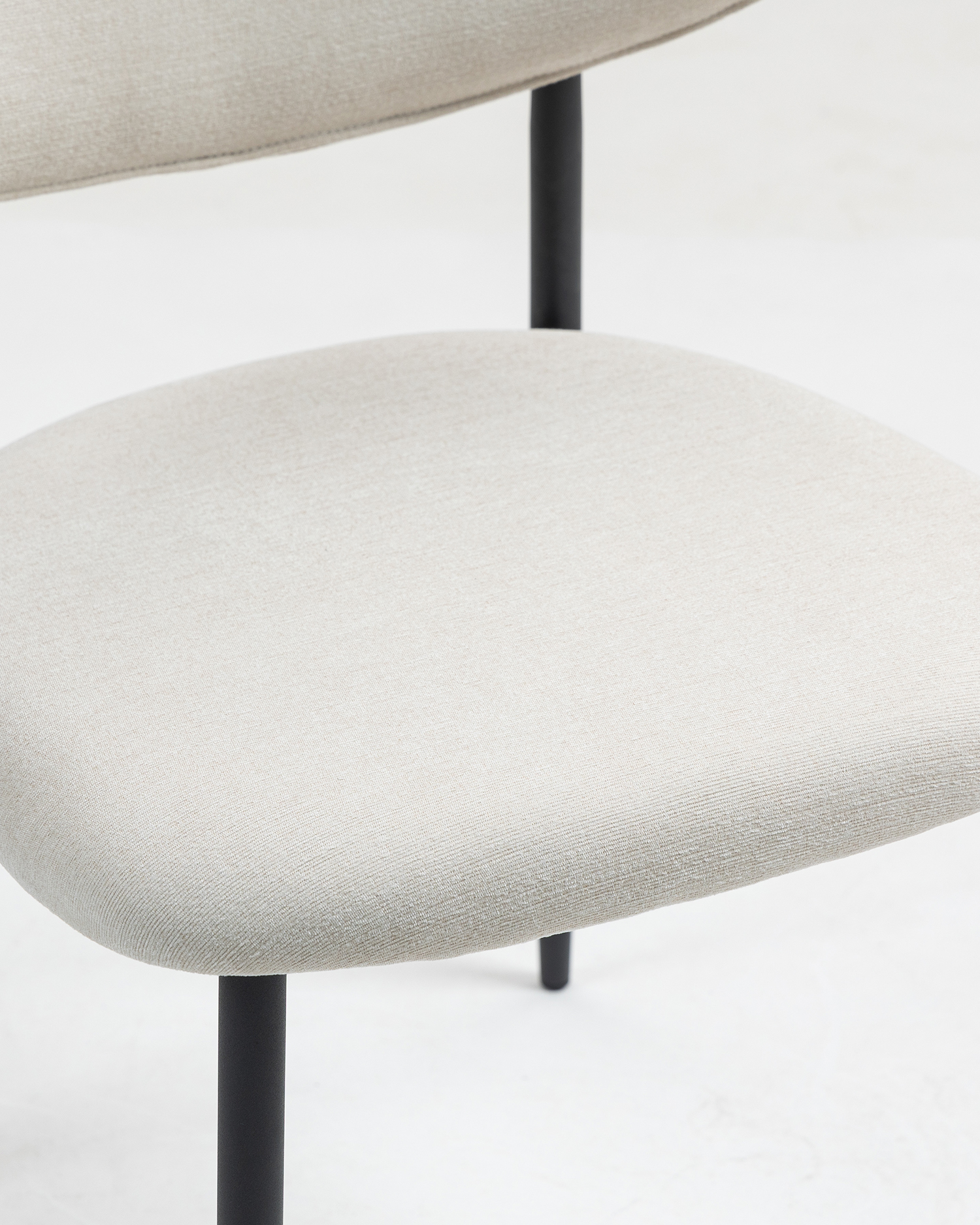 Lahat ng mga modernong upuan sa kainan Lahat ng mga modernong upuan sa kainan