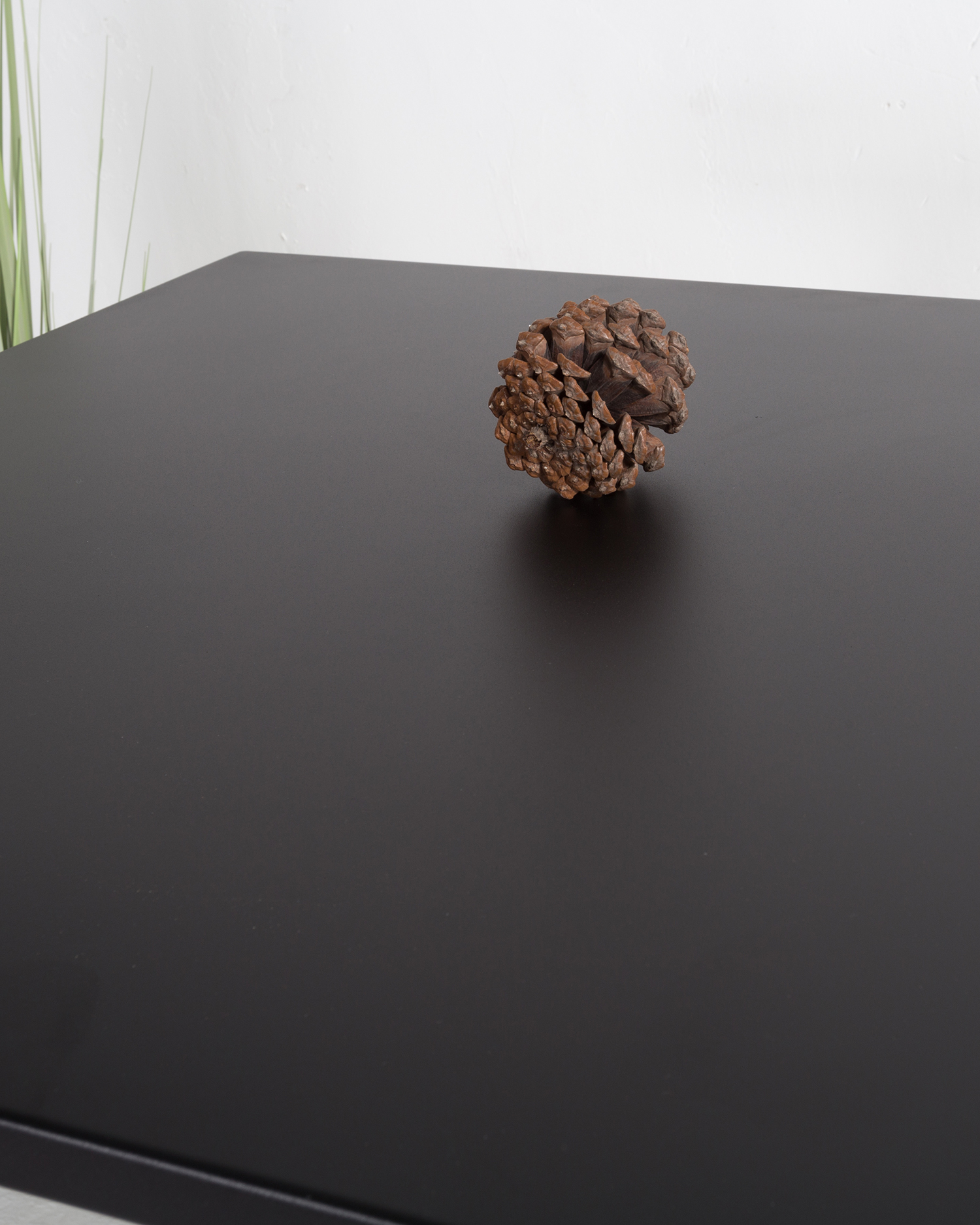 Itim na mesa ng pang -industriya na metal Itim na mesa ng pang -industriya na metal